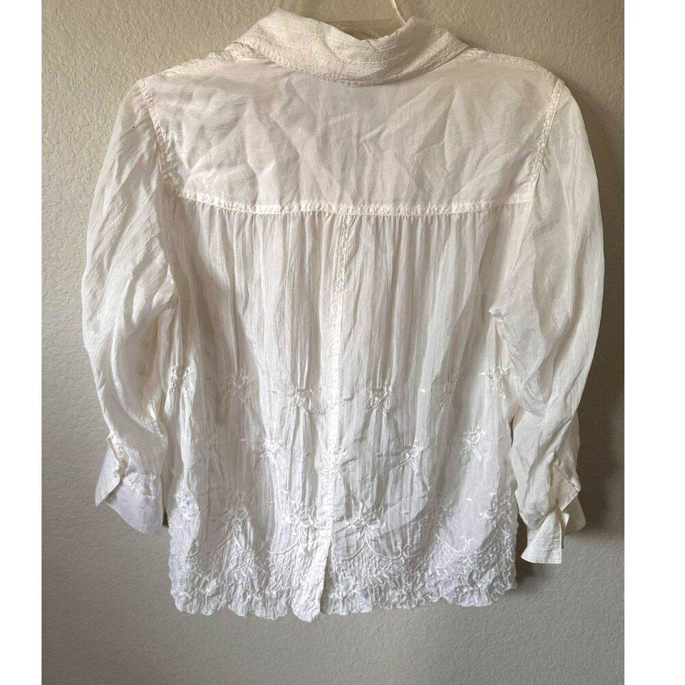 Coldwater Creek Women PM 100% Silk Embroidered Shirt White Cottagecore Coquette - Picture 2 of 8